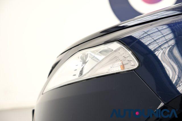 LANCIA Ypsilon 1.2 69 CV 5 PORTE ELEFANTINO BLU NEOPATENTATI
