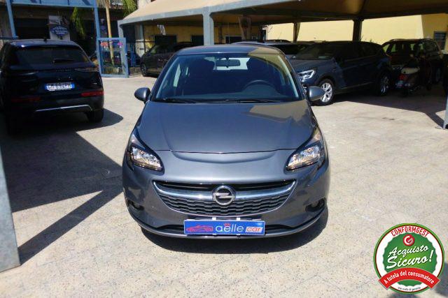 OPEL Corsa 1.2 5 porte Cosmo