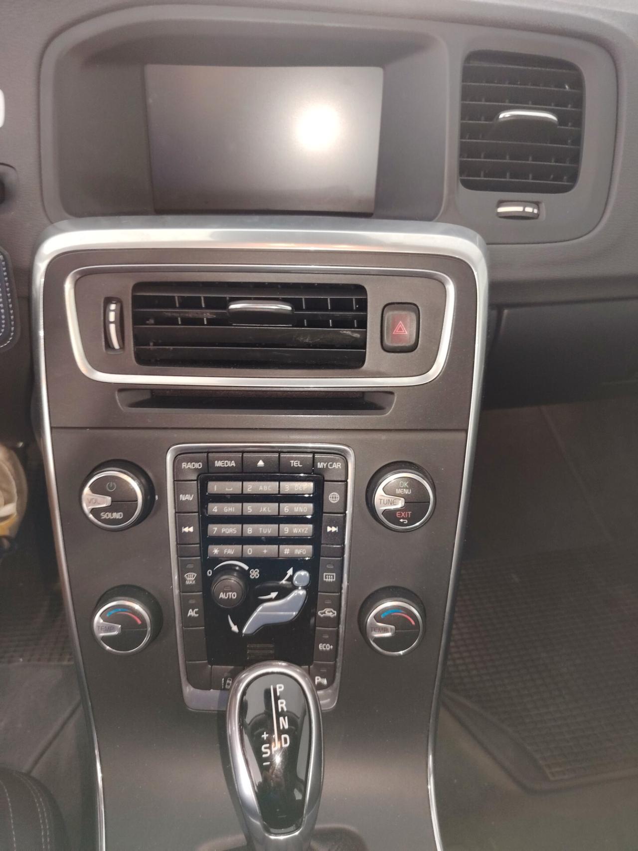Volvo V60 D2 2018