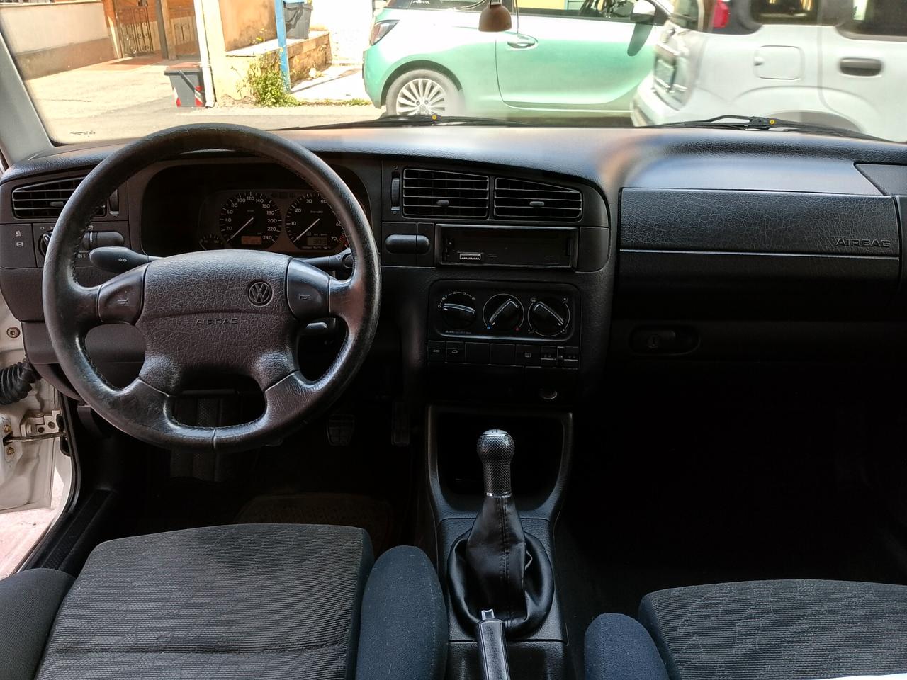 Volkswagen Golf 2.8 VR6 cat 5 p. DOHC CLIMA ABS