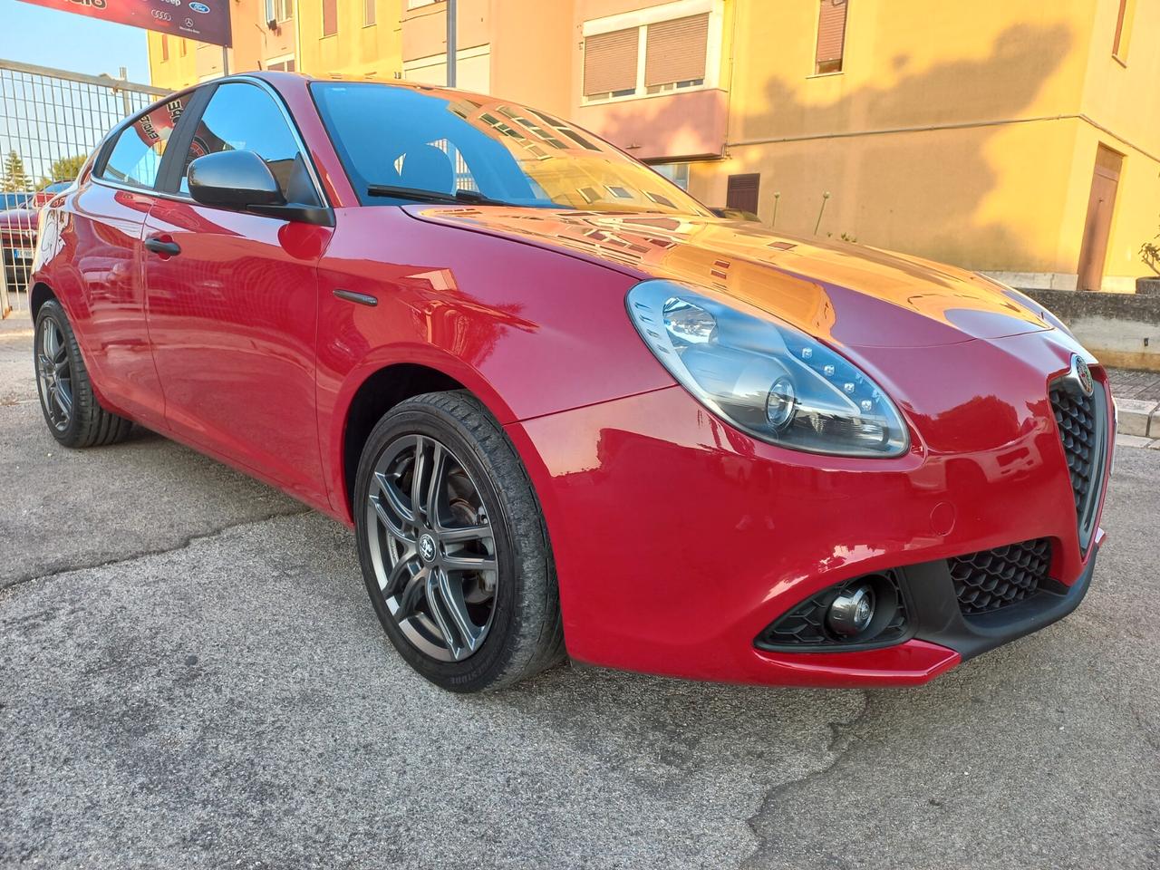 Alfa Romeo Giulietta 1.6 JTDm-2 120 CV Distinctive