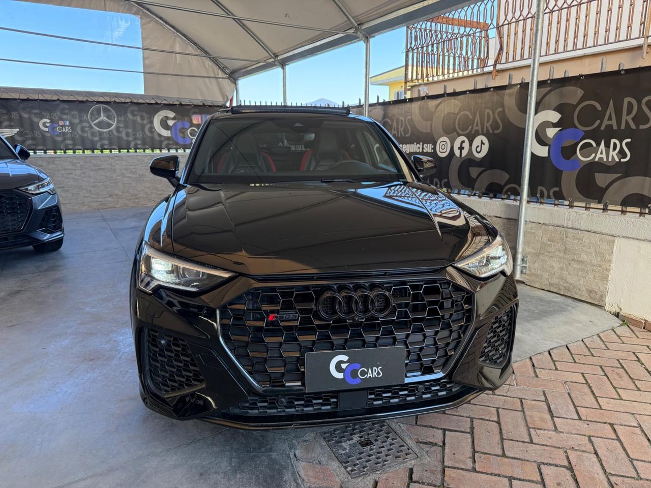 Audi RS Q3 SPB STRAFULL TETTO LED