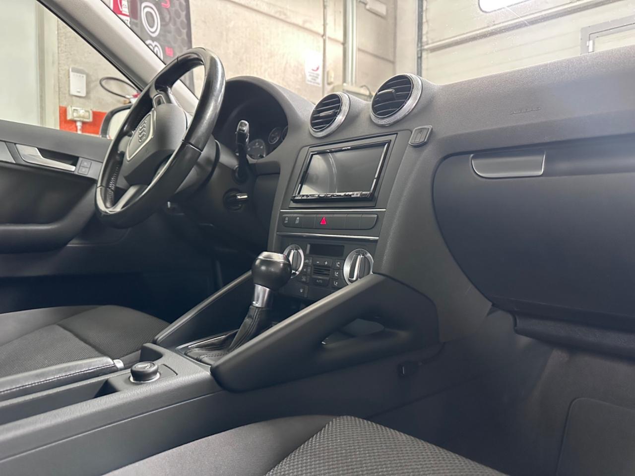 Audi A3 1.6 TDI 105 CV CR S tronic Attraction