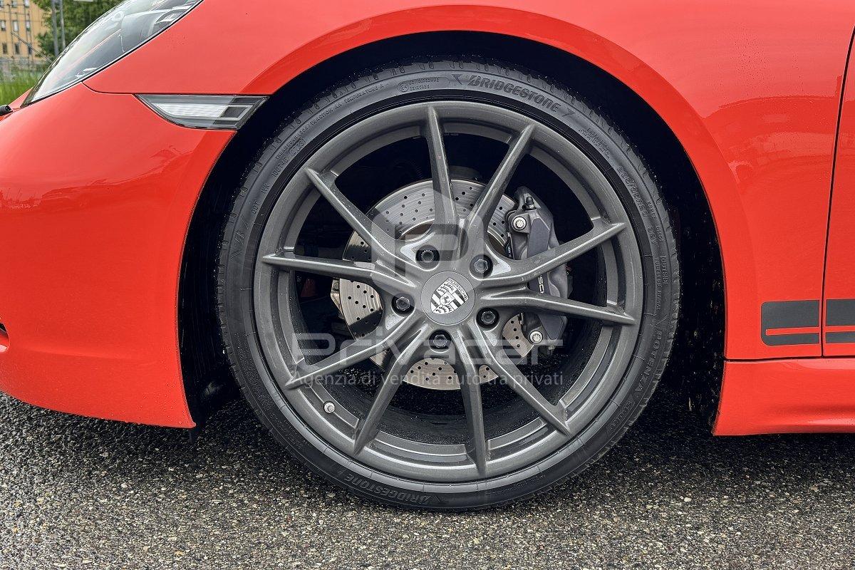 PORSCHE 718 Cayman 2.0 T