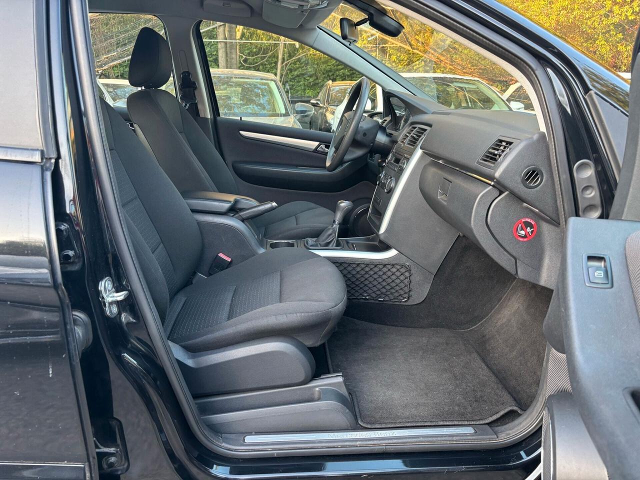 Mercedes-benz B 180 BlueEFFICIENCY OK Neopatentati