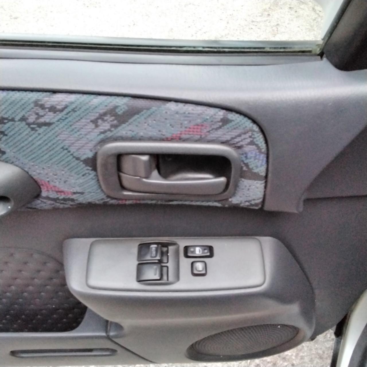 Toyota RAV 4 2.0i 16V cat 3 porte Fun