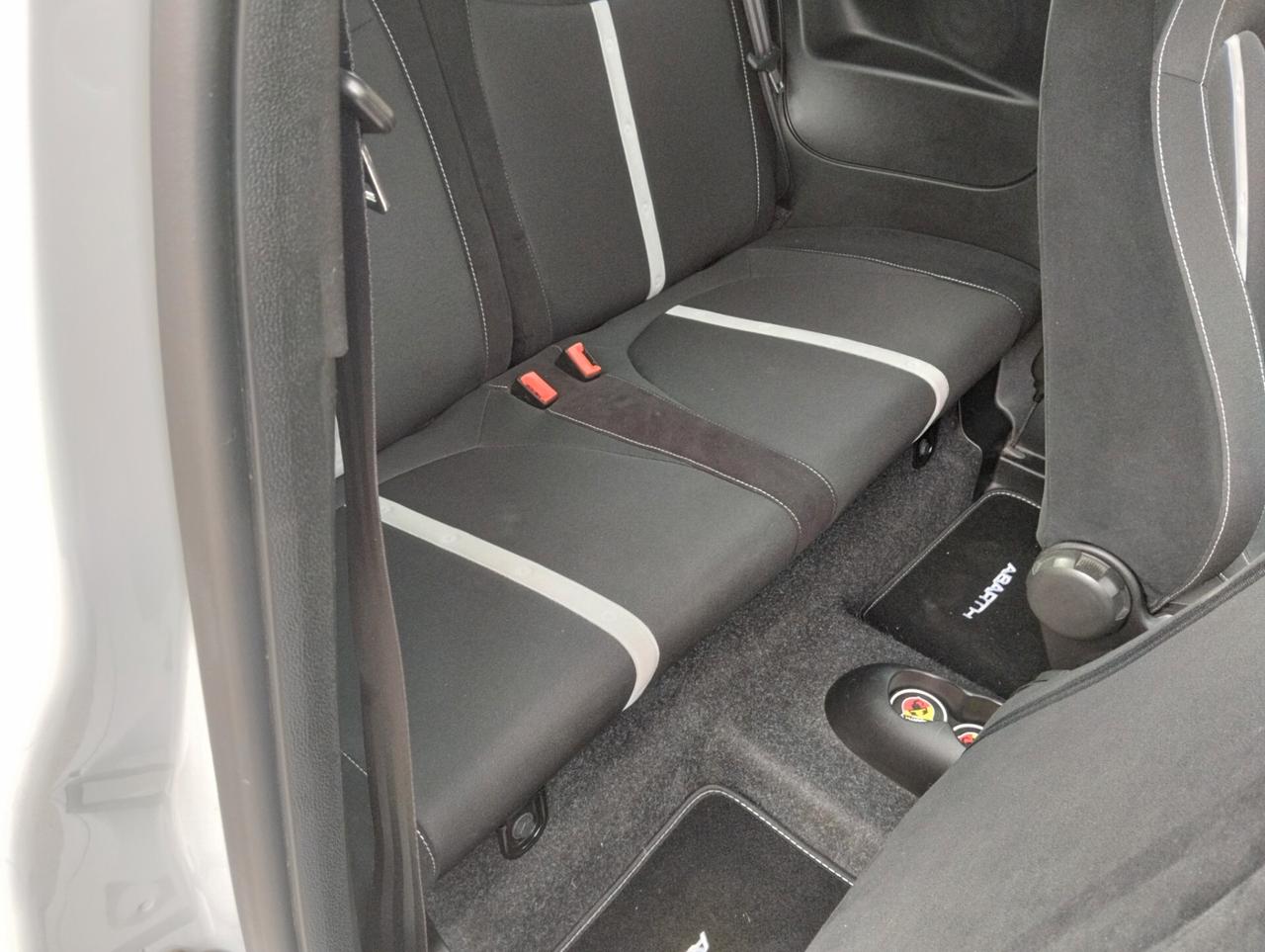 Abarth 595 1.4 Turbo T-Jet 140 CV