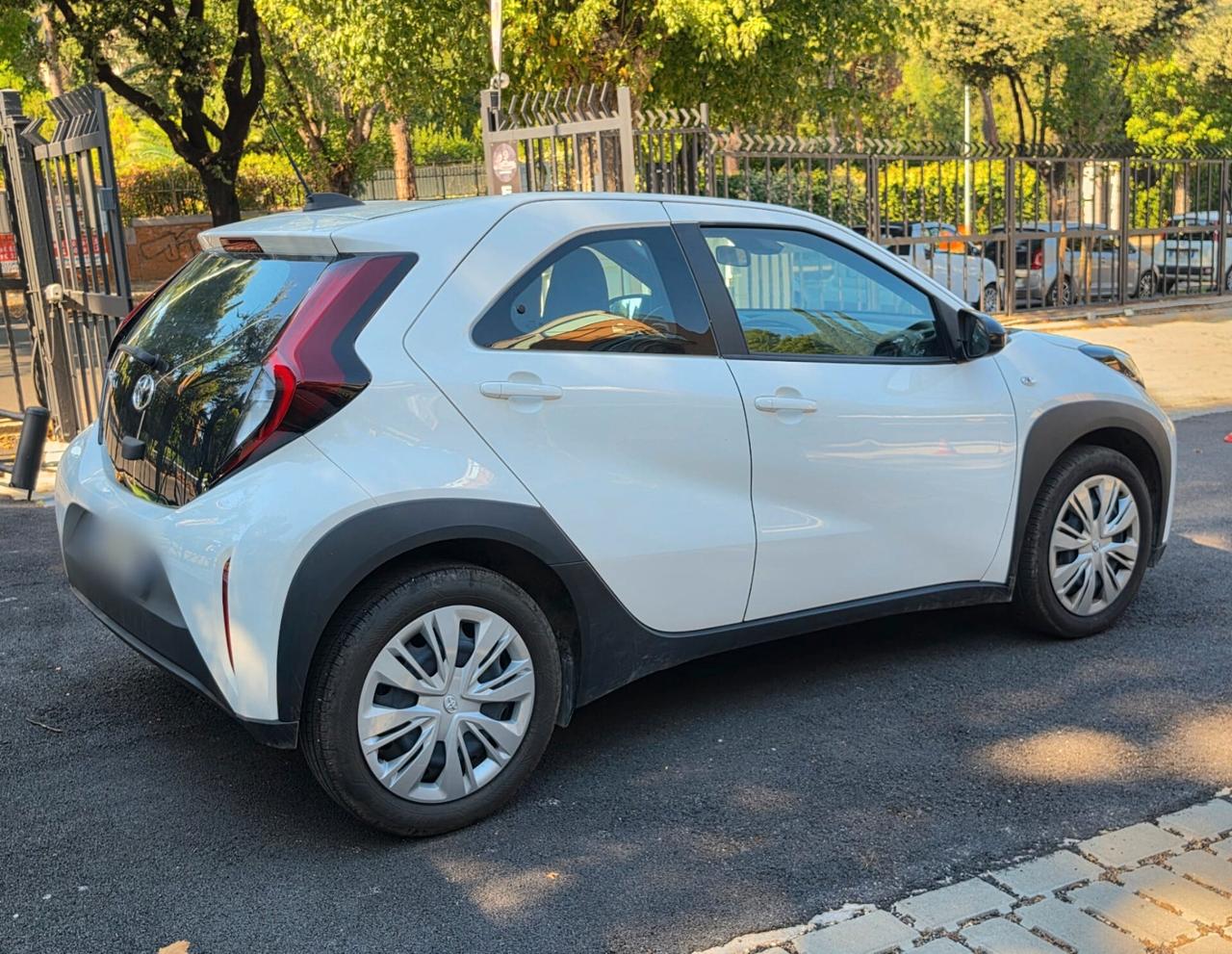 Toyota Aygo X 1.0 VVT-i 72 CV 5 porte Active Prezzo Promo con FINANZIAMENTO