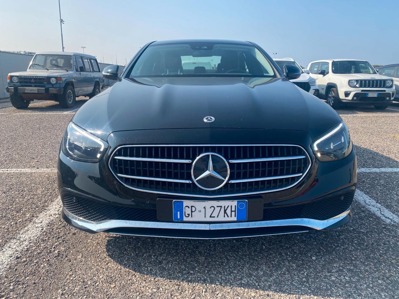 MERCEDES-Benz E 200d Business Sport 160Cv Autom.