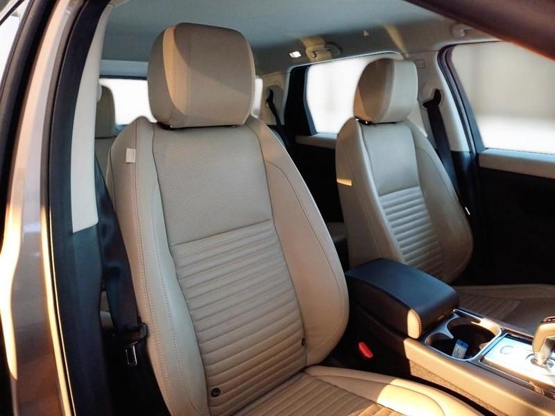 LAND ROVER DISCOVERY SPORT 1.5 I3 PHEV 309cv SE 4WD aut.