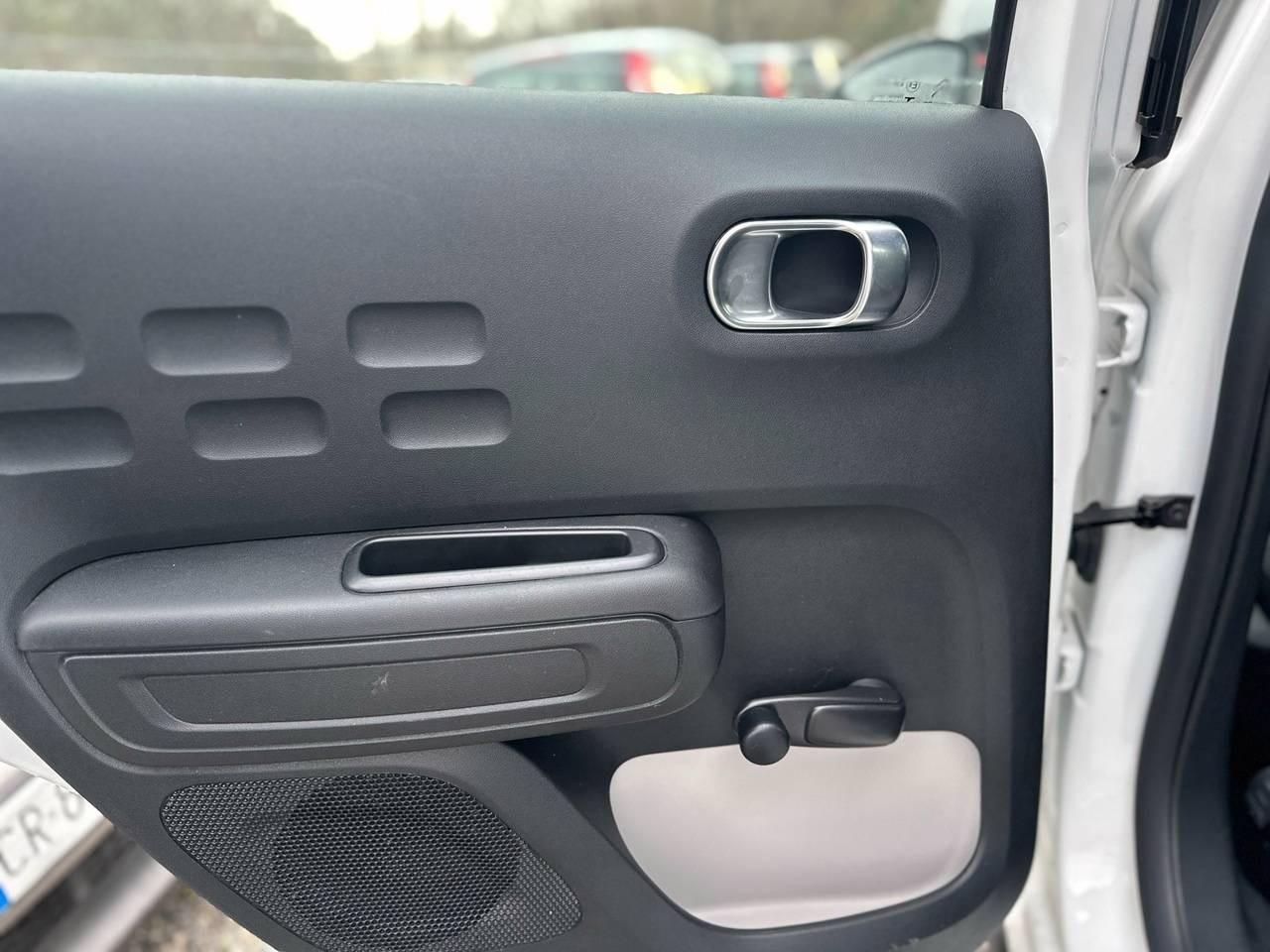 CITROEN C3 III 2017 - C3 1.2 puretech Shine s&s 83cv neopatentati my20