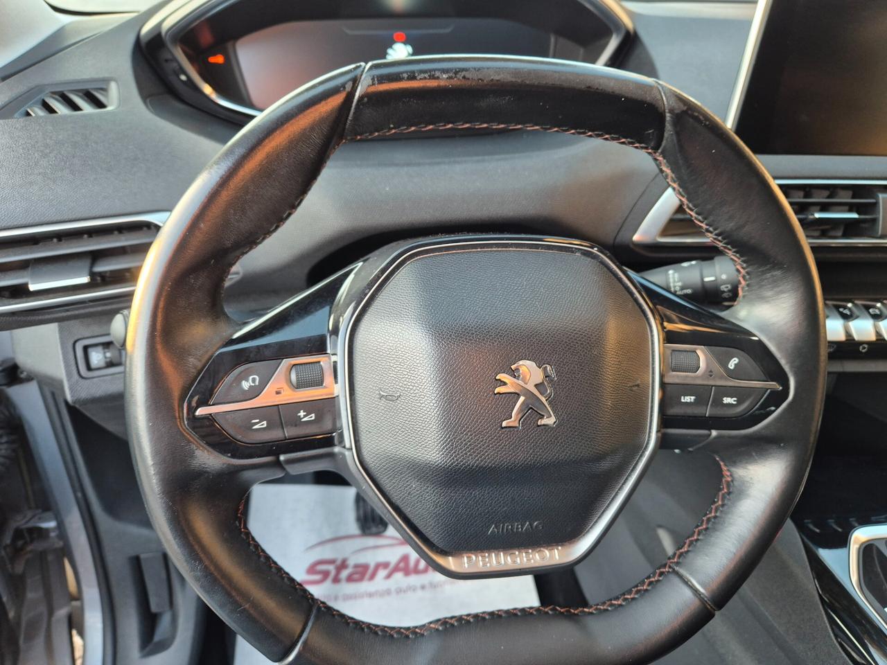 Peugeot 3008 BlueHDi 120 S&S Allure