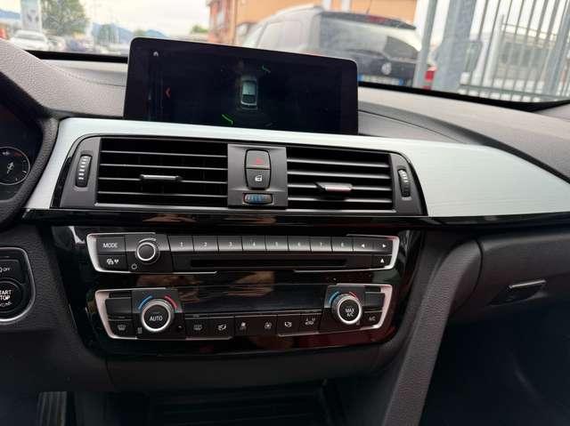BMW 320 Serie 3 Gran Turismo 320d Sport auto GT