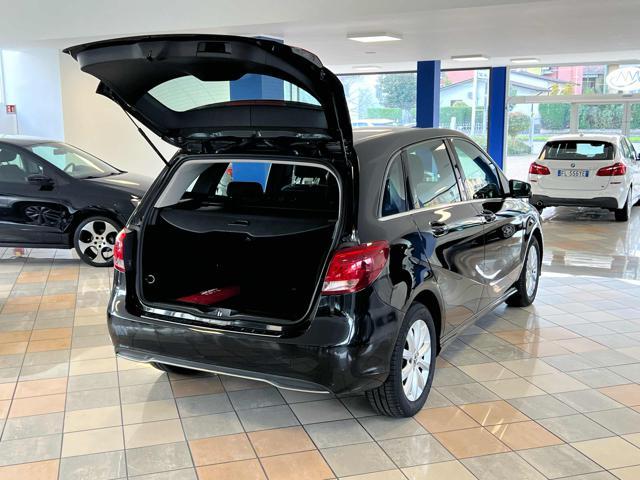 MERCEDES-BENZ B 180 d Automatic Business