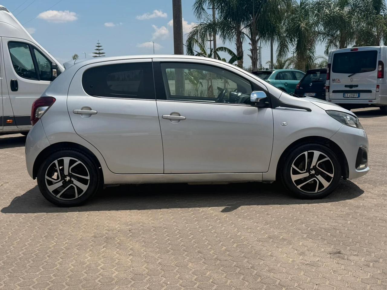 Peugeot 108 VTi 72 S&S 3 porte Allure