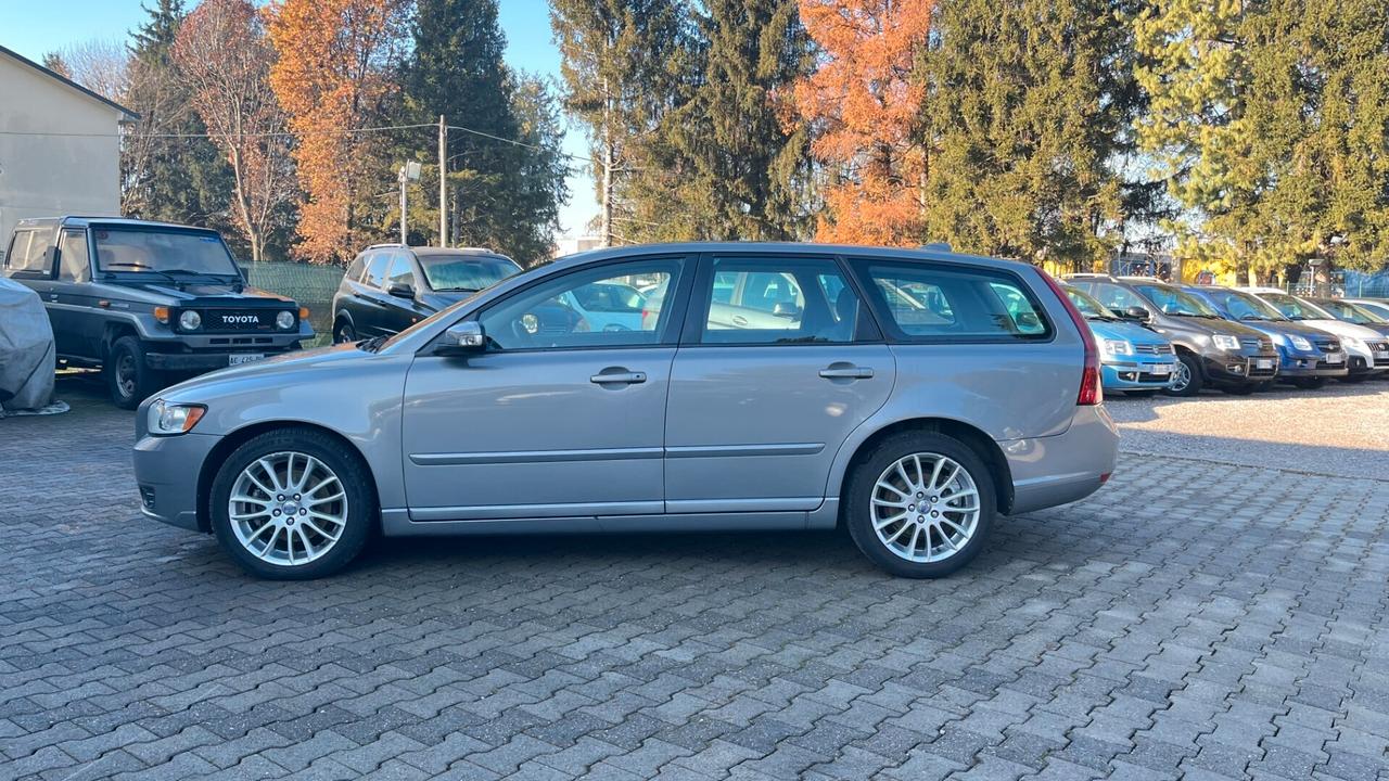 Volvo V50 2.0 D cat Summum