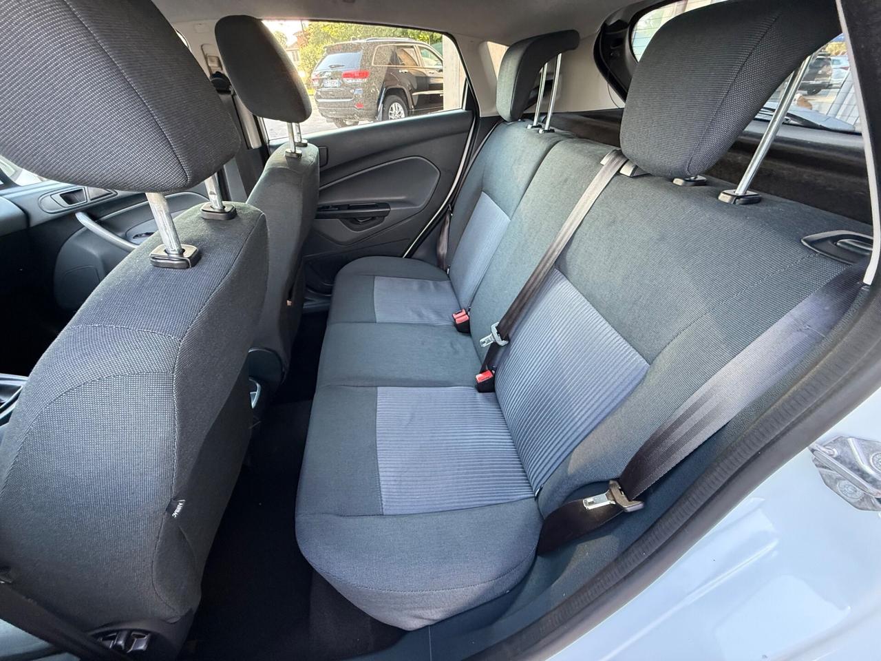 Ford Fiesta 1.4 5 porte Bz.- GPL - Neopatentati
