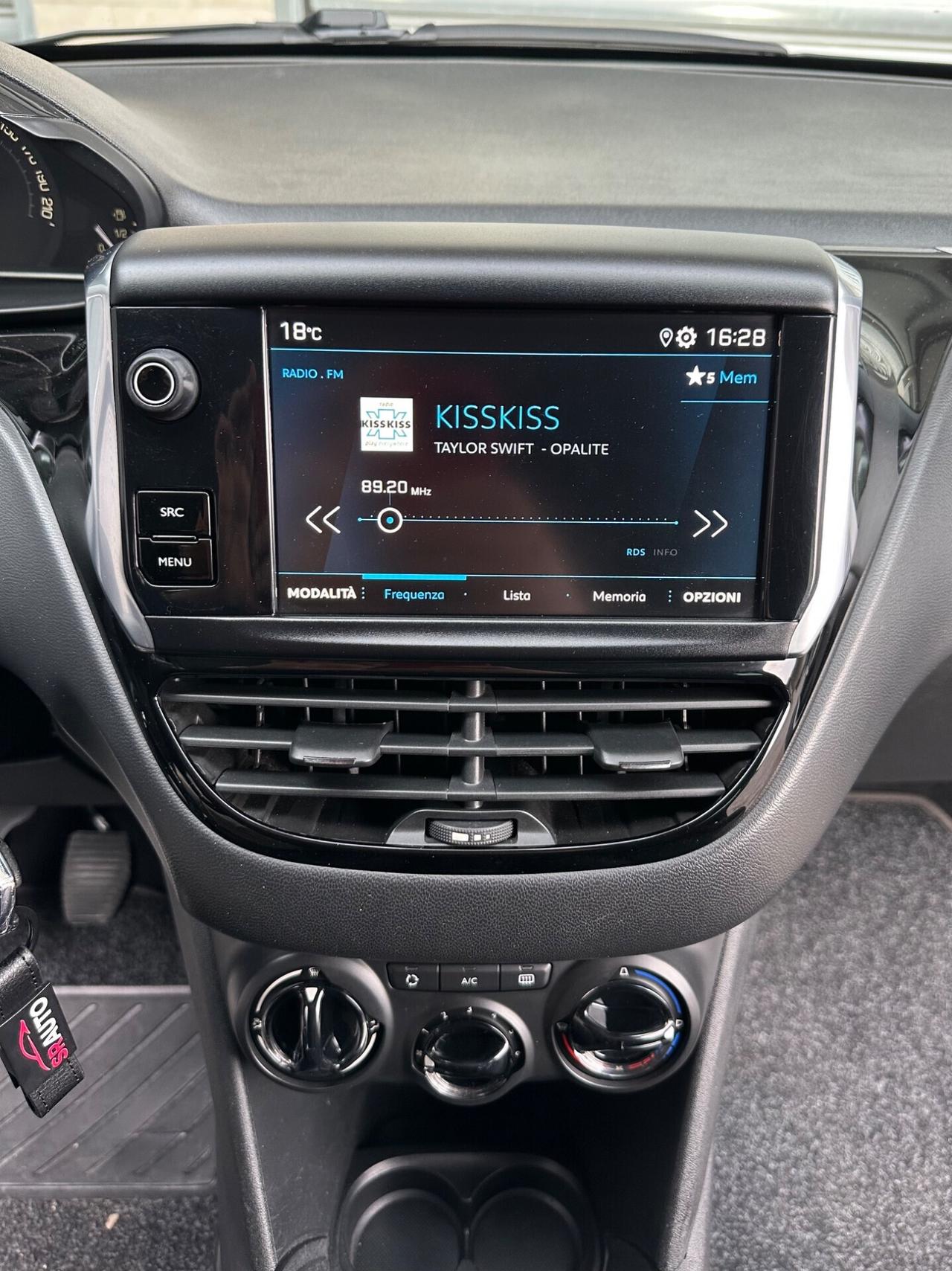 Peugeot 208 1.5 BlueHDi 100cv 5p. Allure