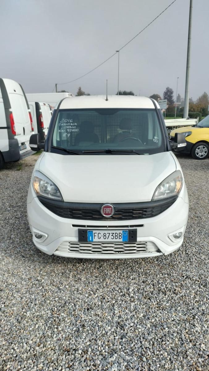 FIAT Doblo cargo 1.4 tjt n.po. 120cv SX E6 F.L. cargo 1.4 tjt n.power 120cv E6 F.L.