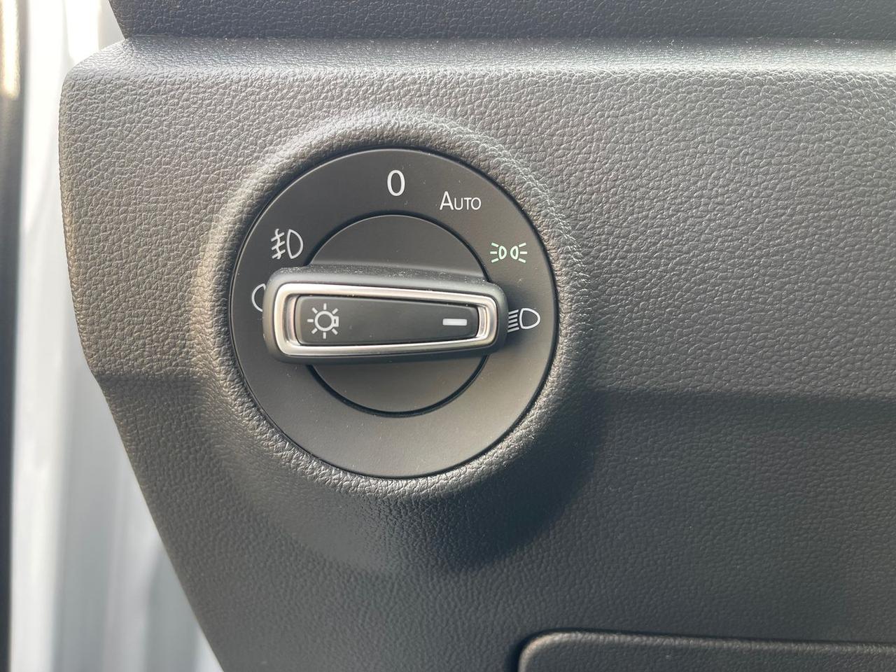 Volkswagen T-Roc 2.0 TDI Advanced #12150