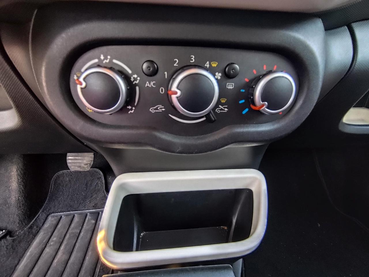 Renault Twingo 0.9 tce Openair 90cv edc
