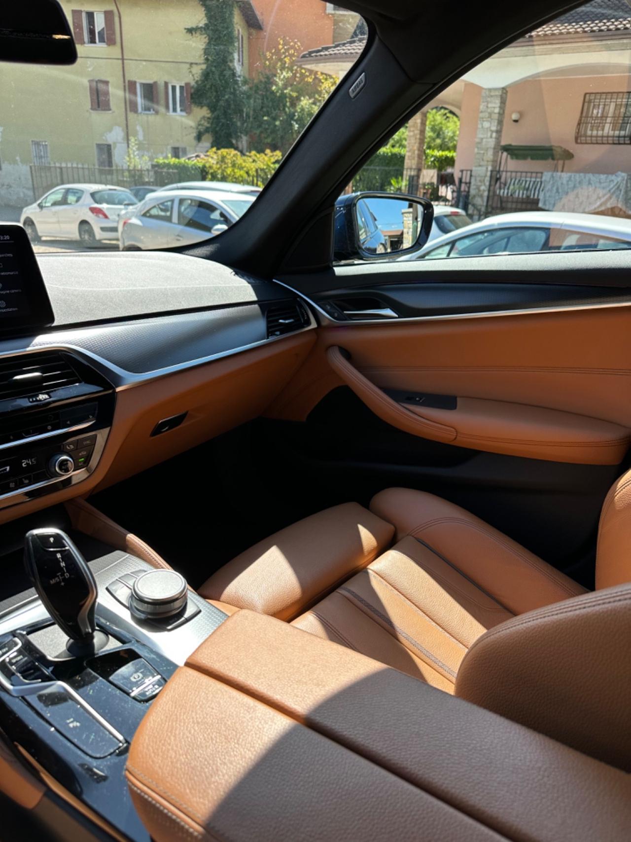 Bmw 520d MSPORT 48V TOURING KMCERT GARANZ UNICOPR