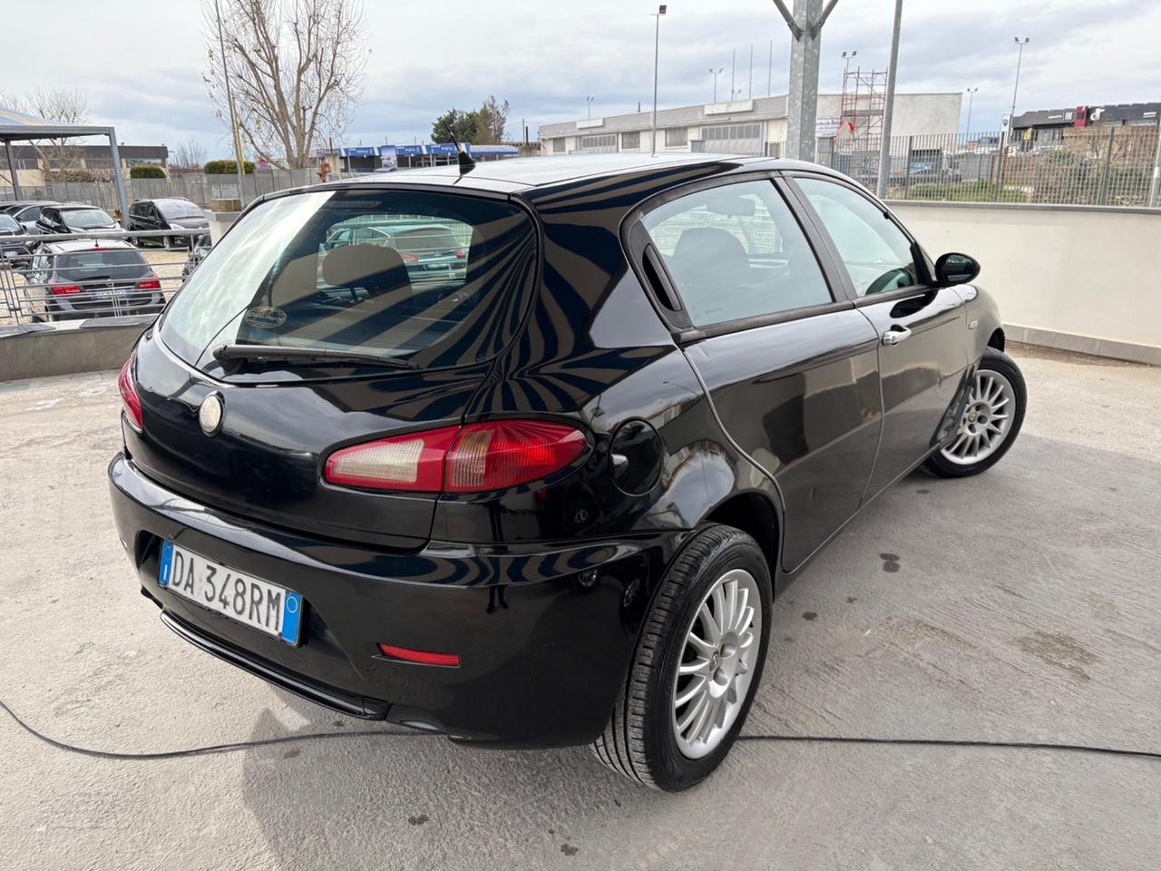 Alfa Romeo 147 1.9 JTD (120) 5 porte Progression
