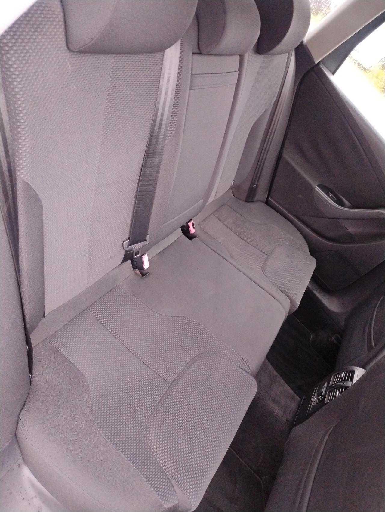 Volkswagen Passat 1.9 TDI/105CV Var. Comfortline