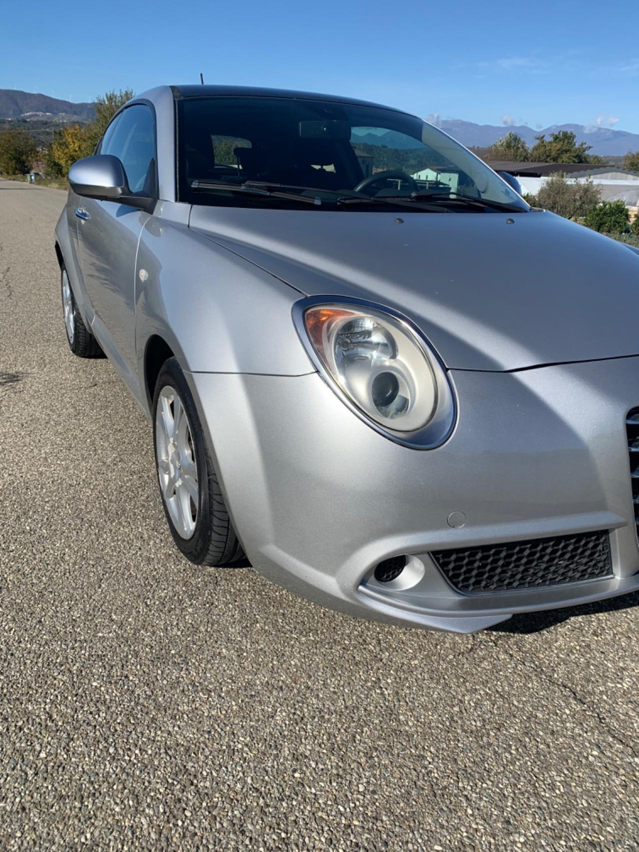 Alfa Romeo MiTo 1.3 JTDm-2 95 CV S&S Distinctive Sport Pack