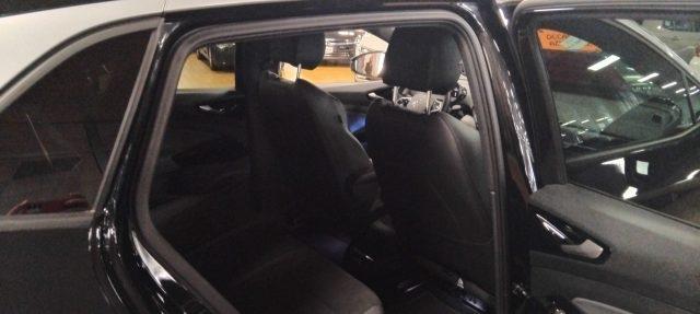 VOLKSWAGEN ID.4 Pro Performance 20" PELLE