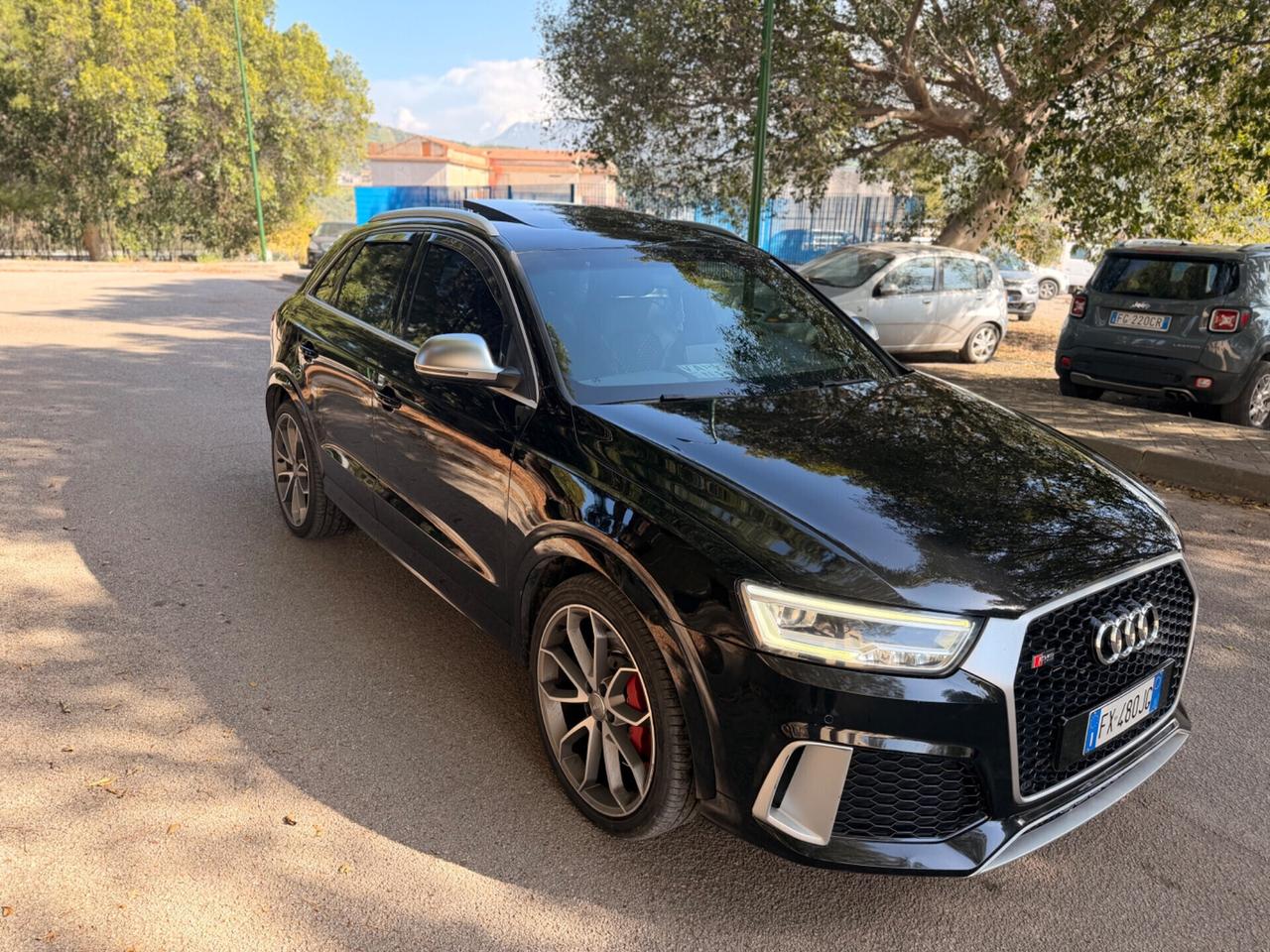 Audi Q3 RS 2.5 TFSI quattro S tronic performance