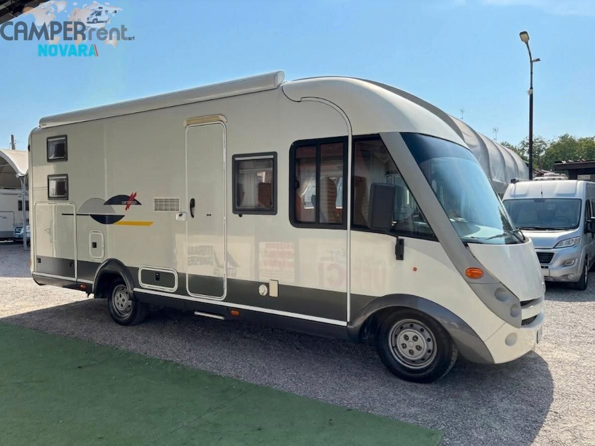 CARTHAGO CHIC I 47 - motorhome con letto matrimoniale in coda ed ampio garage