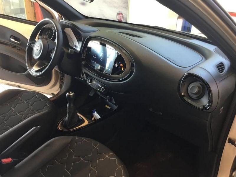 Toyota Aygo X 1.0B (72 CV) Lounge Air