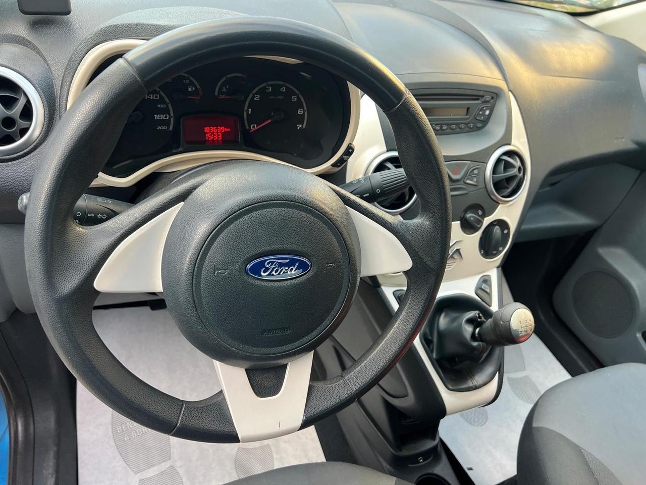 Ford Ka 1.2 8V 69CV Titanium