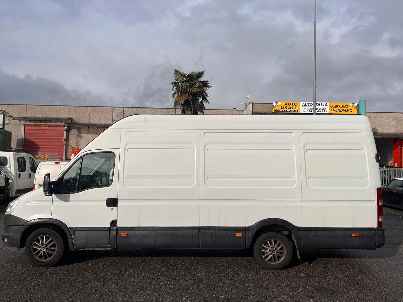 Iveco Daily 35S15V 2.3 HPT PL-TM Furgone