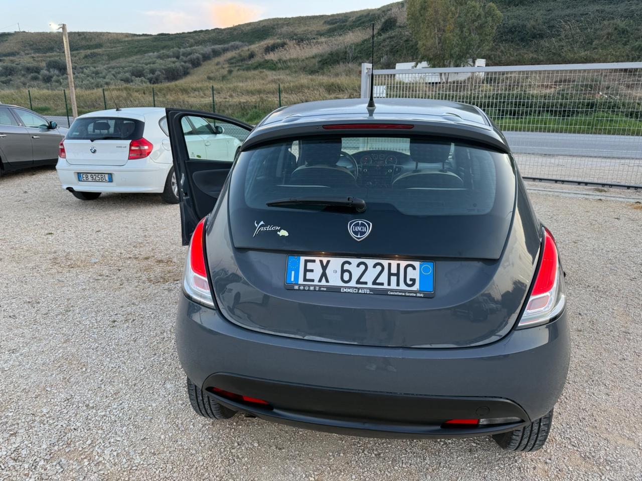 Lancia Ypsilon 2015 0.9 TwinAir Metano PERMUTE