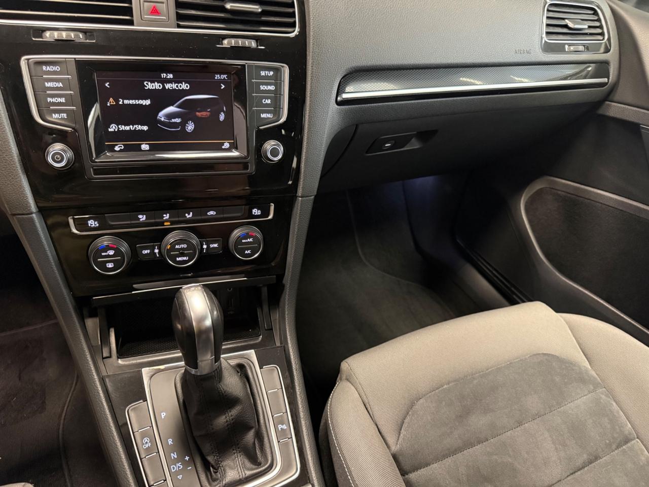 Volkswagen Golf 1.6 TDI DSG 5p. Highline BlueMotion Technology