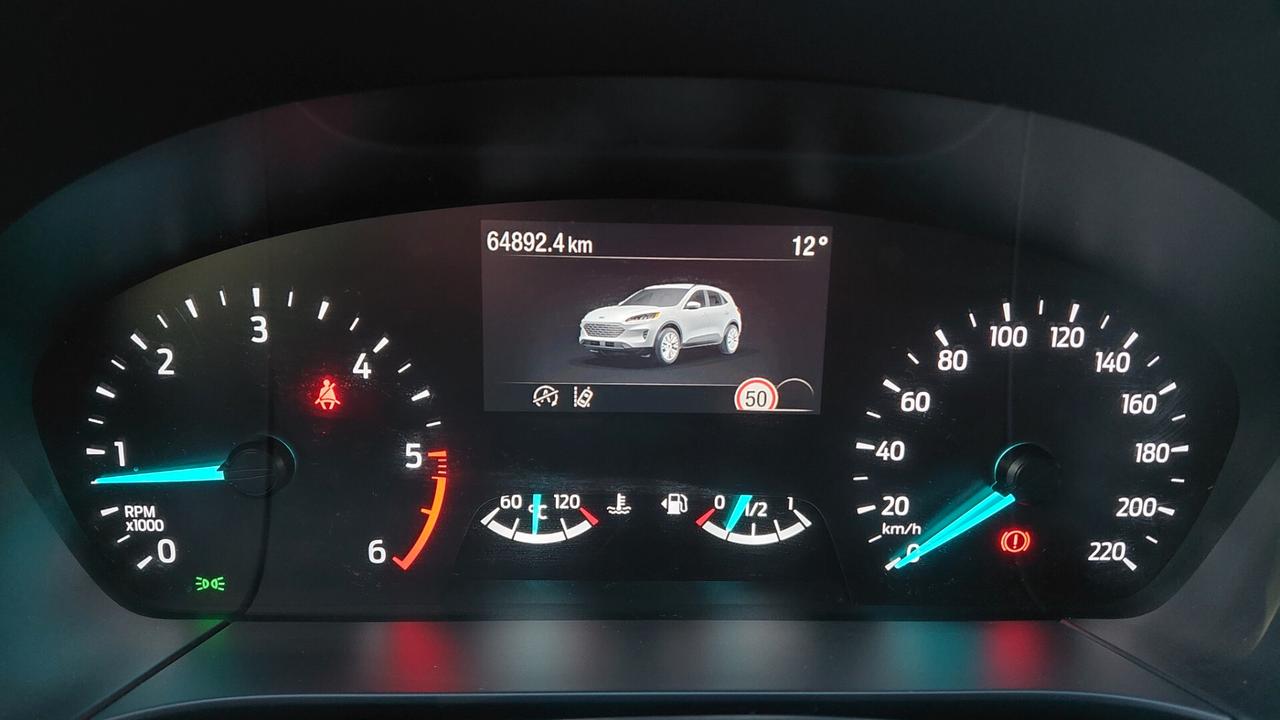 Ford Kuga 1.5 EcoBlue 120 CV MAI RIVERNICIATA