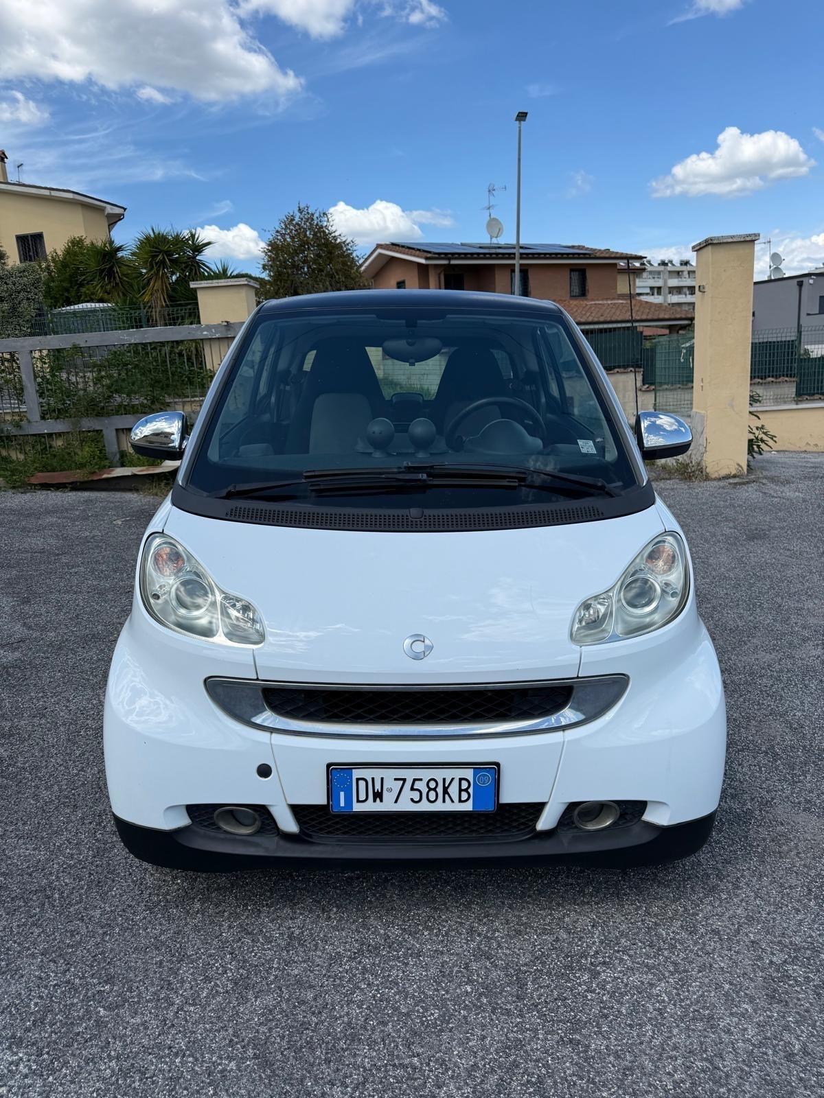 Smart ForTwo 1000 62 kW coupé pulse