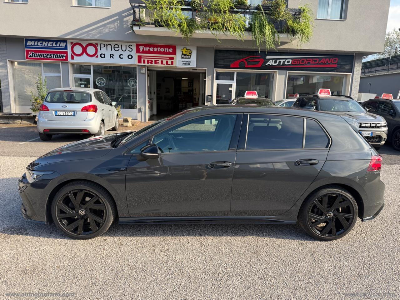 VOLKSWAGEN Golf 1.5 eTSI 150 CV EVO ACT DSG R-Line