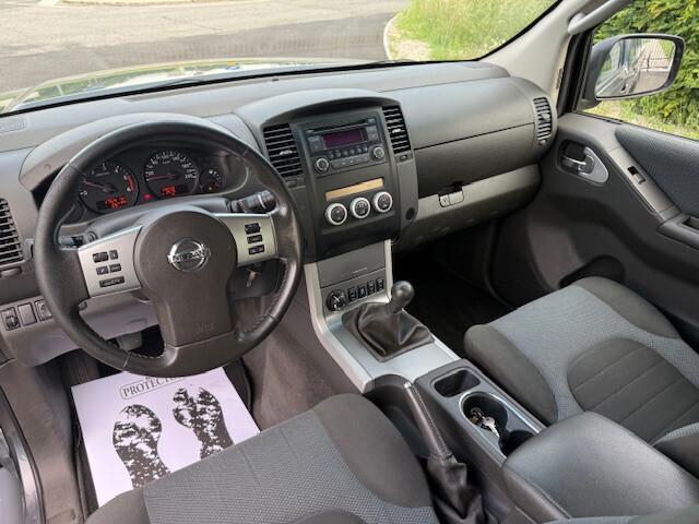 Nissan Navara 2.5 dCi 190CV Double Cab Manuale