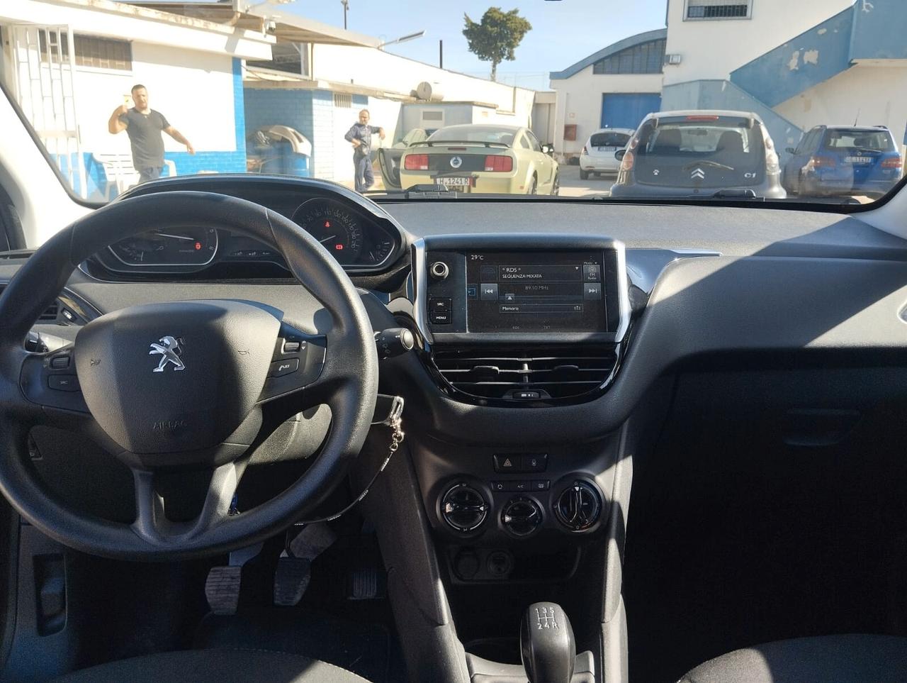 Peugeot 208 BlueHDi 75 5 porte Active