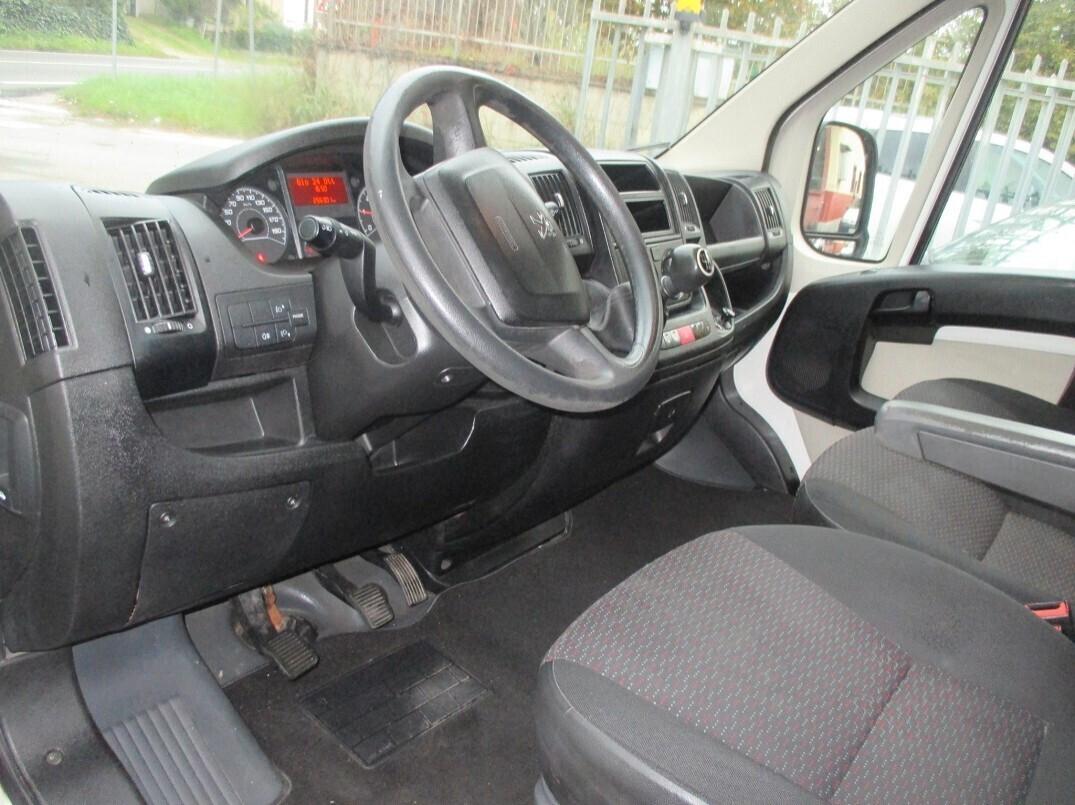 Peugeot Boxer 2.2 HDI 130 CV 3 Posti