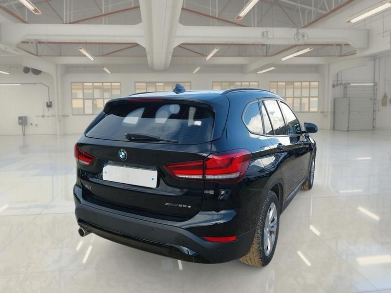 BMW X1 xDrive 25e Business Advantage automatico