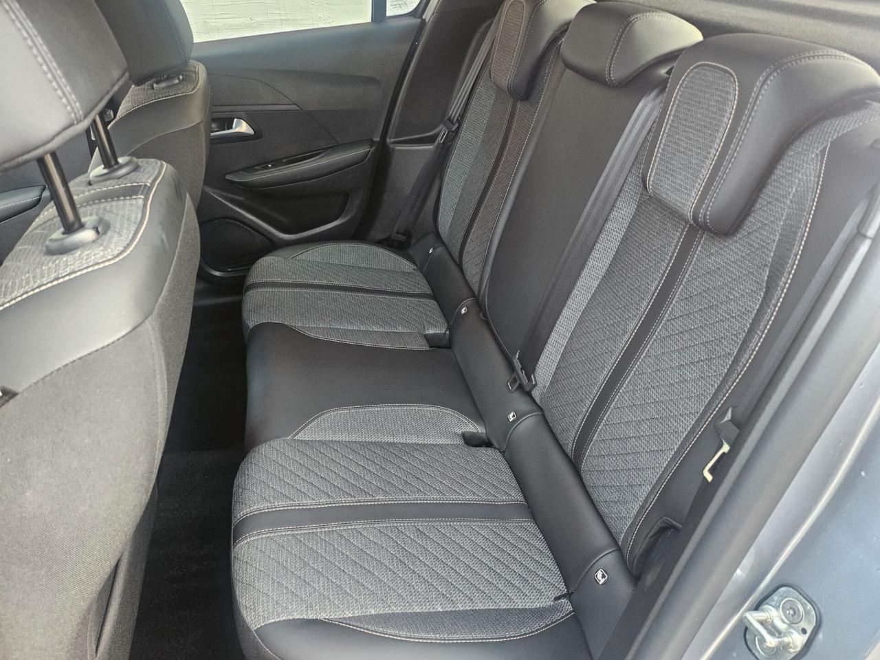 Peugeot 208 PureTech 100 Stop&Start 5 porte Allure