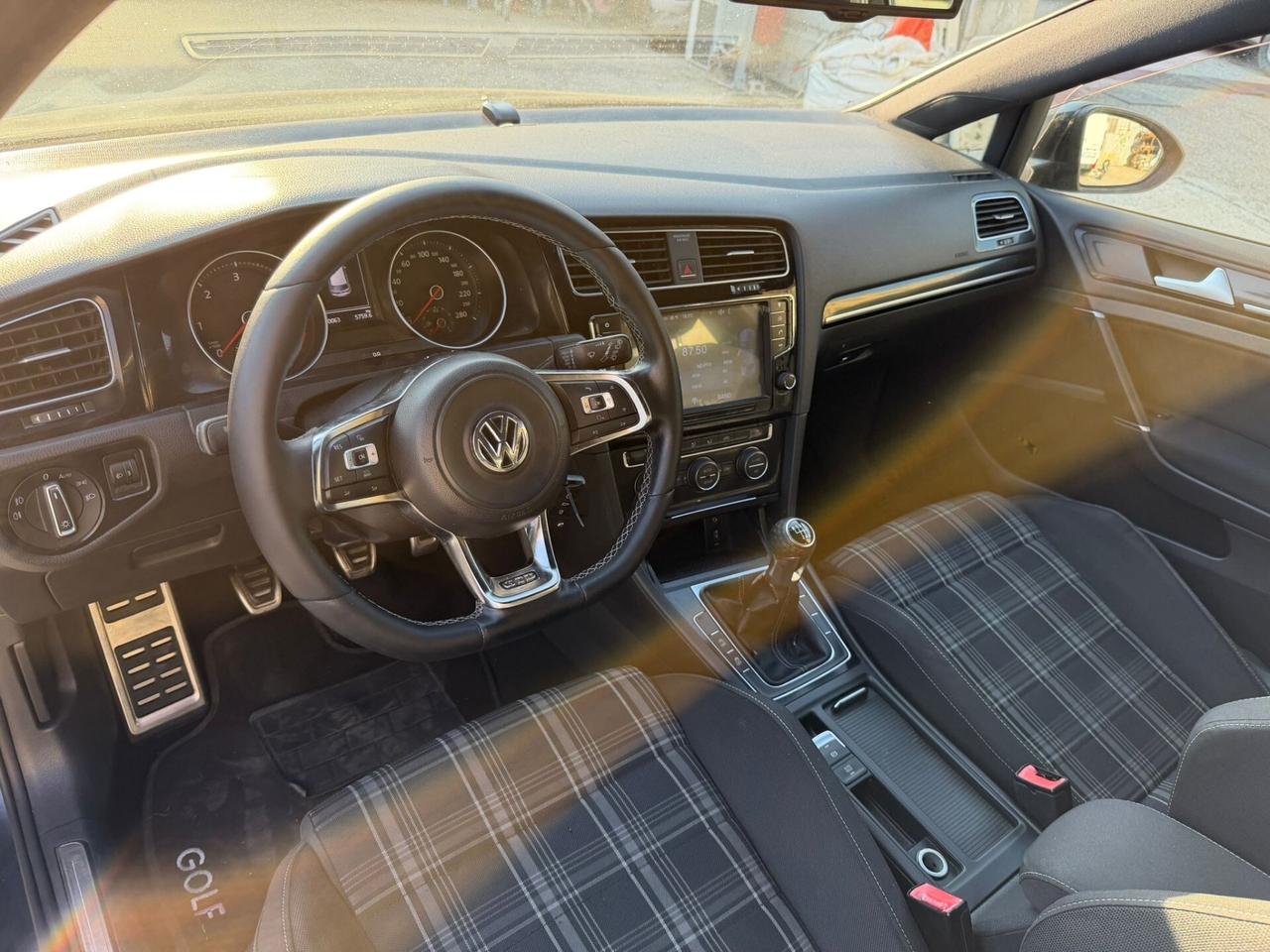 Volkswagen Golf GTD 2.0 TDI 3p. BlueMotion Technology
