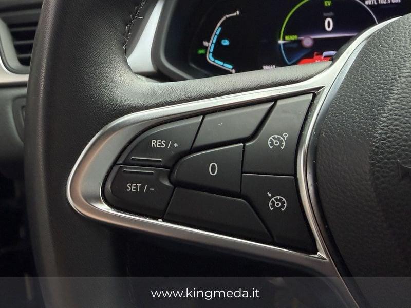 Renault Captur E-Tech hybrid 1.6 E-TECH HEV 145 EQUILIBRE AUTO