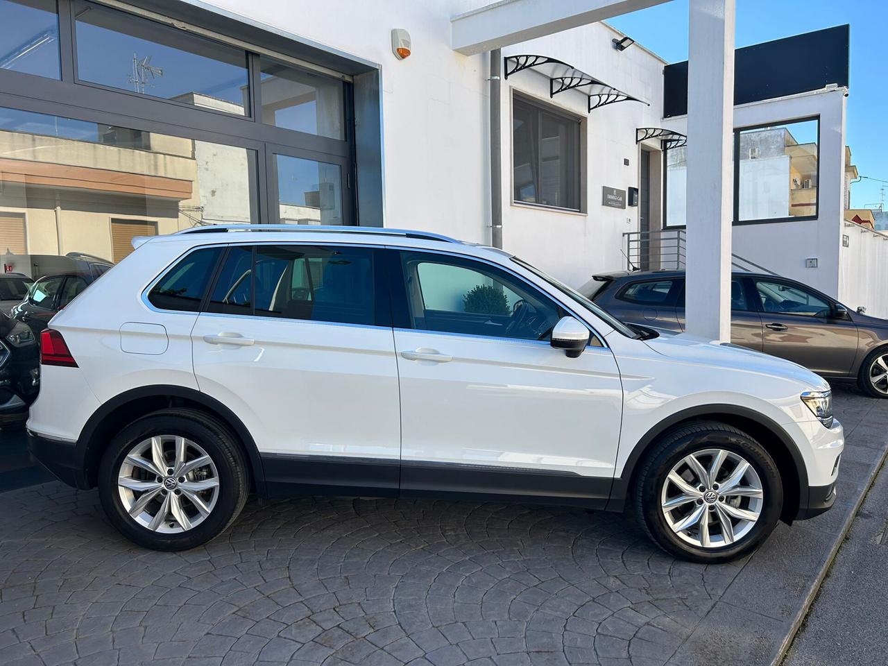 VW Tiguan 2.0 TDI 150Cv 4MOTION DSG TETTO/LED-2019