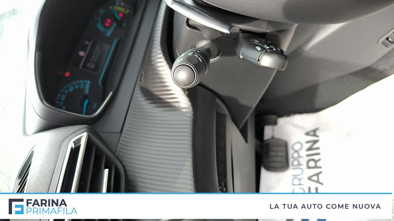 PEUGEOT 2008 Style Hybrid 136 e-DCS6