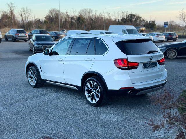 BMW X5 xDrive 30d 258CV LUXURY *TAGLIANDATA*